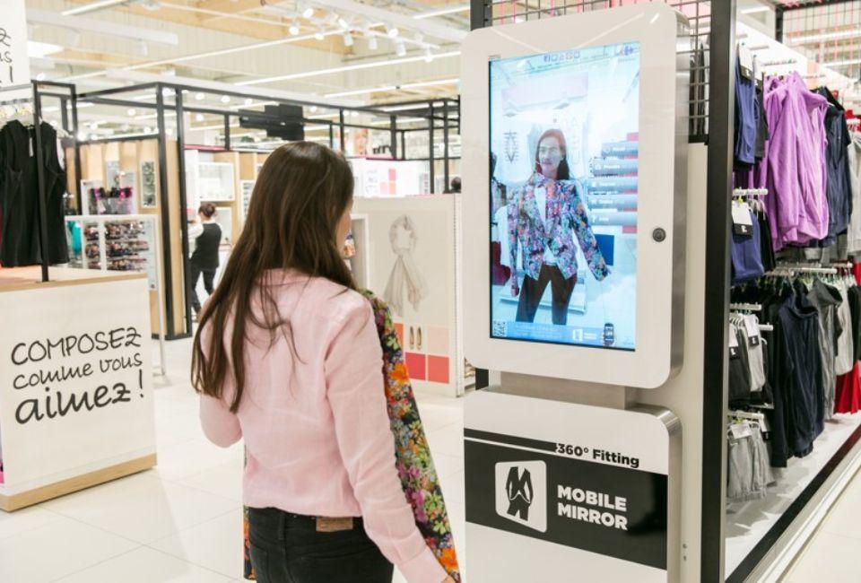 Smart fitting room